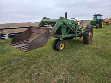 Main image John Deere 2010